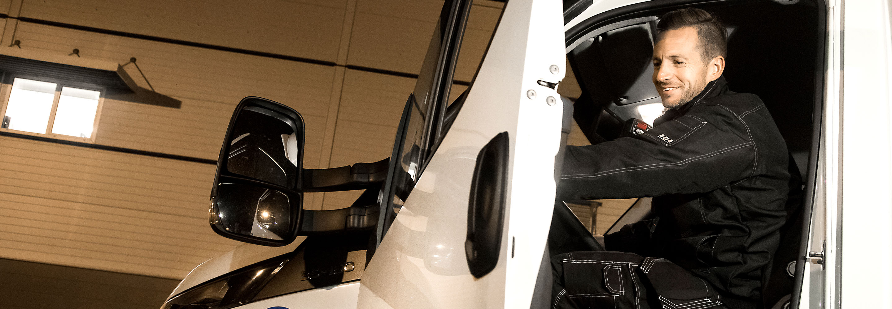 24/7 materiaal bestellen, per spoedlevering geleverd